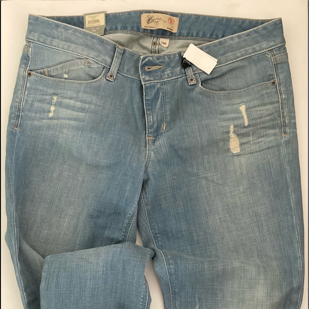 WOMENS Gap Jeans, sz. 10R, NWT, Ankle zippers.